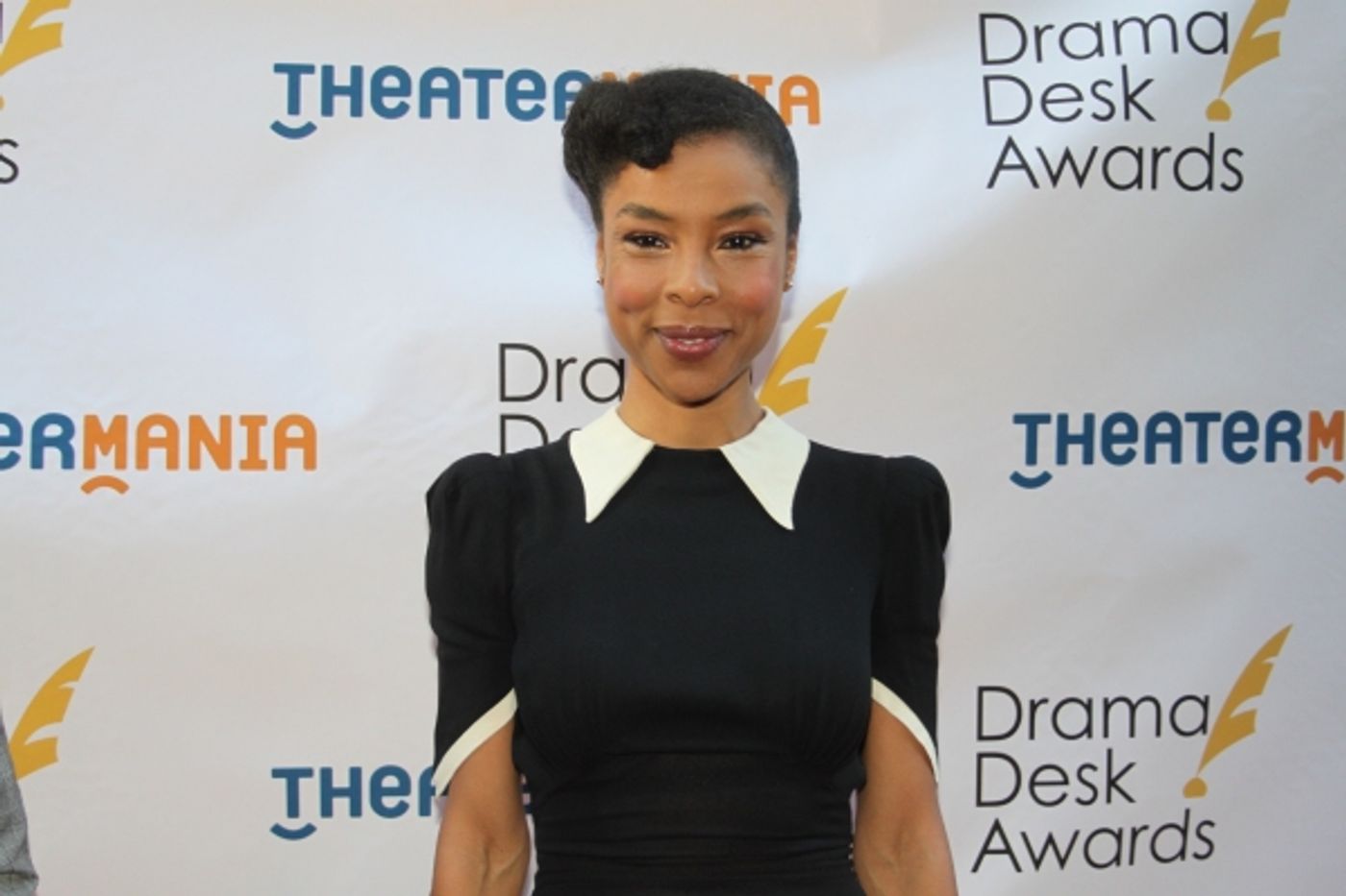 Photo Coverage: On the Red Carpet at the Drama Desk Awards- Part 2 Image