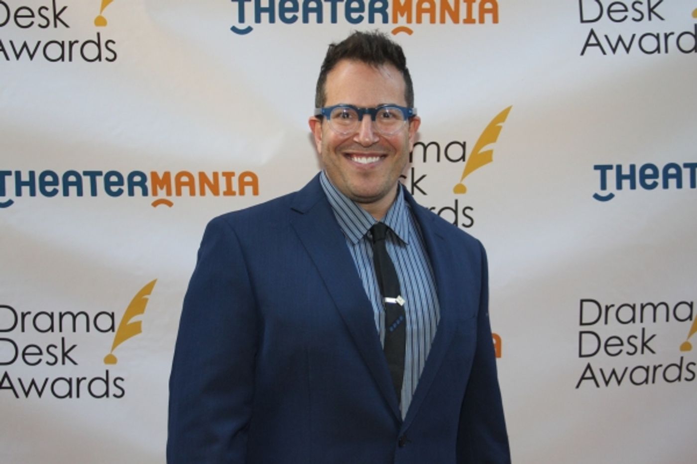 Photo Coverage: On the Red Carpet at the Drama Desk Awards- Part 2 Image