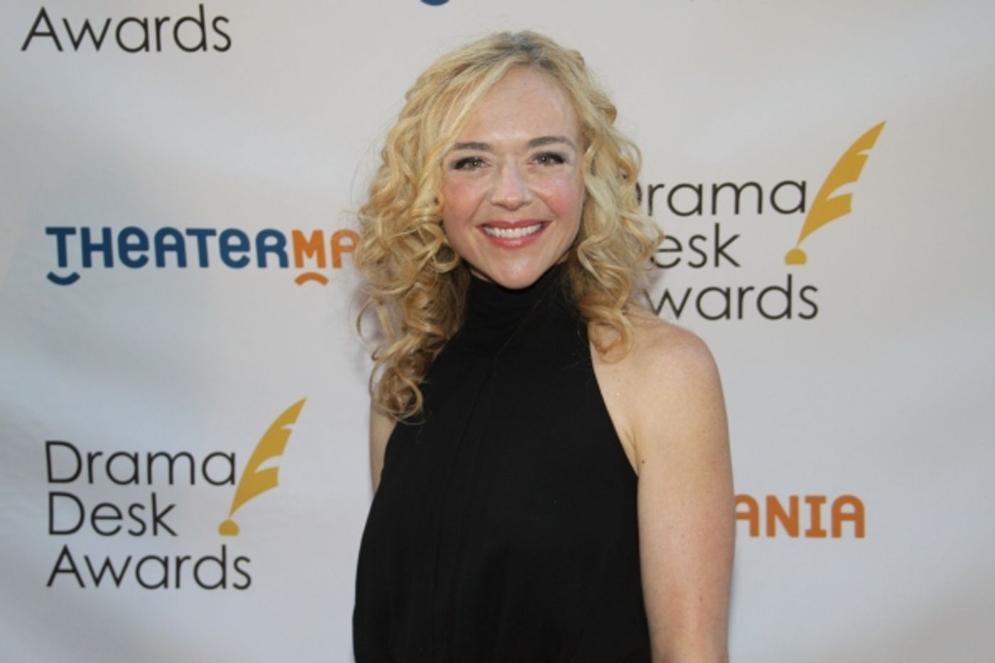 Photo Coverage: On the Red Carpet at the Drama Desk Awards- Part 2 Image