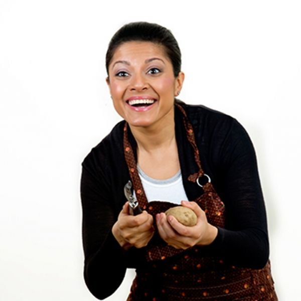 Qurrat Ann Kadwani Photo