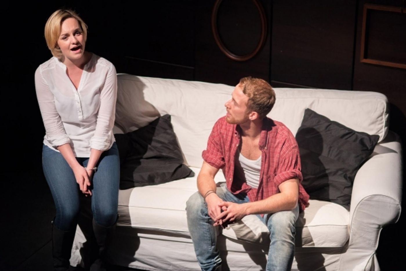 Photo Flash: First Look at Jerome Pradon, Charlotte Wakefield & More in PICTURE PERFECT  Image