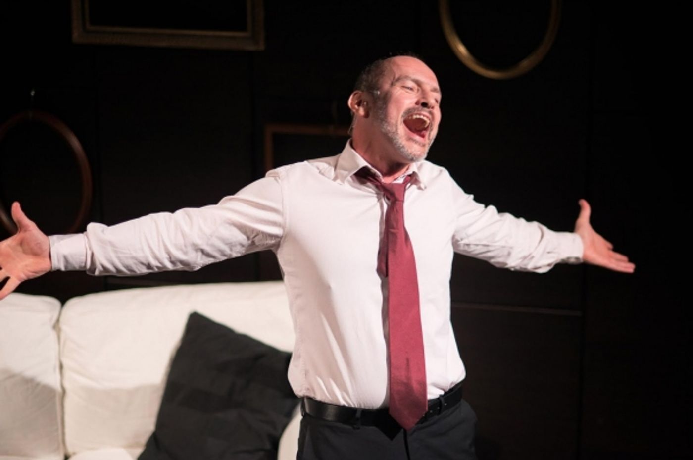 Photo Flash: First Look at Jerome Pradon, Charlotte Wakefield & More in PICTURE PERFECT  Image