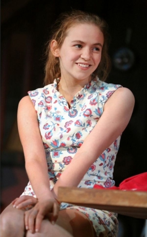 Morgan Saylor Photo