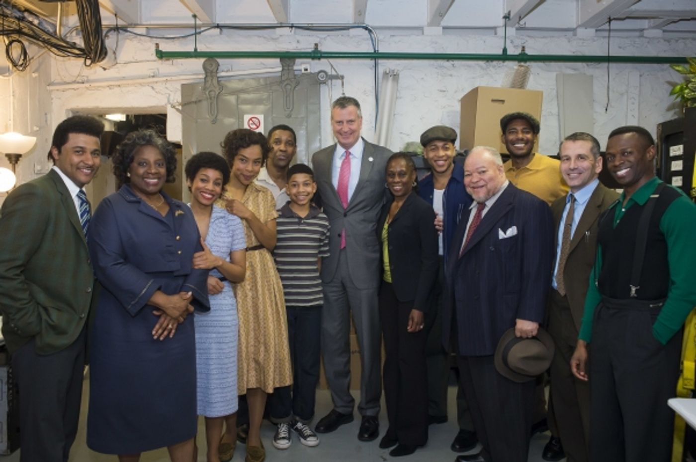 Photo Flash: Mayor Bill de Blasio and First Lady Chirlane McCray Visit A RAISIN IN THE SUN  Image