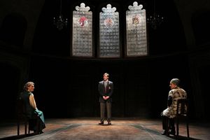 Christopher Sears (Woodson Bull III) with Annette O’Toole (Laurie Jameson) and Amy Hohn (Nancy Gordon) @ BroadwayWorld Christopher Sears (Woodson Bull III) with Annette O’Toole (Laurie Ja Photo