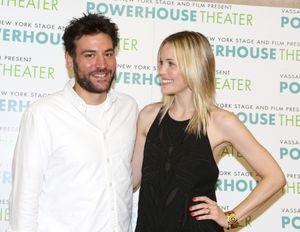 Josh Radnor and Leslie Bibb @ BroadwayWorld Josh Radnor and Leslie Bibb Photo
