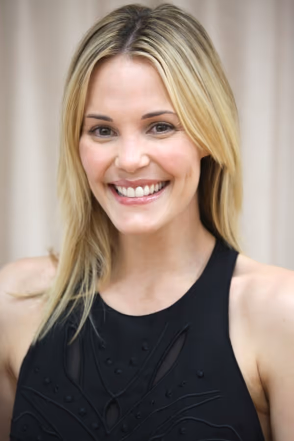 Leslie Bibb  Photo