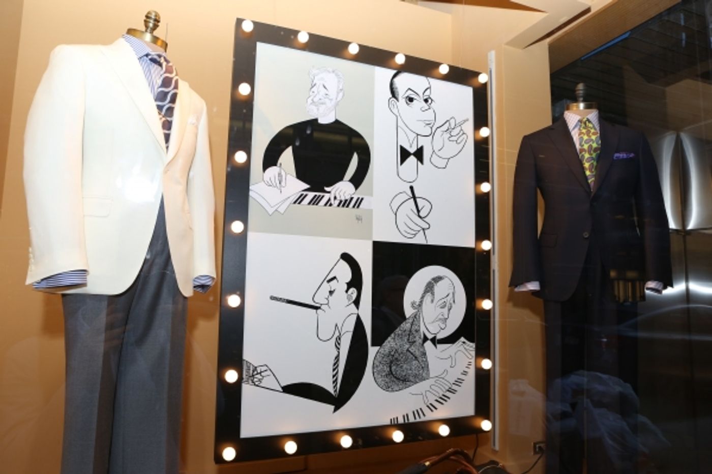 Photo Coverage: Paul Stuart Windows Celebrate Broadway: Ken Fallin-A Salute to the Tonys  Image