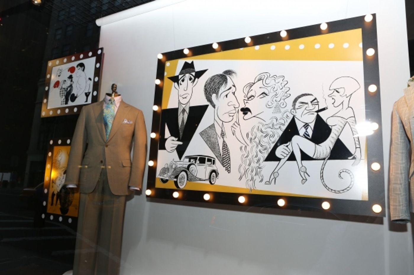 Photo Coverage: Paul Stuart Windows Celebrate Broadway: Ken Fallin-A Salute to the Tonys  Image