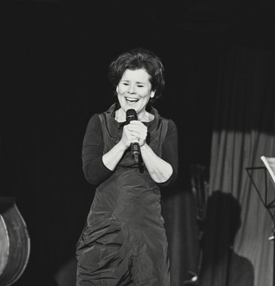 Imelda Staunton Photo