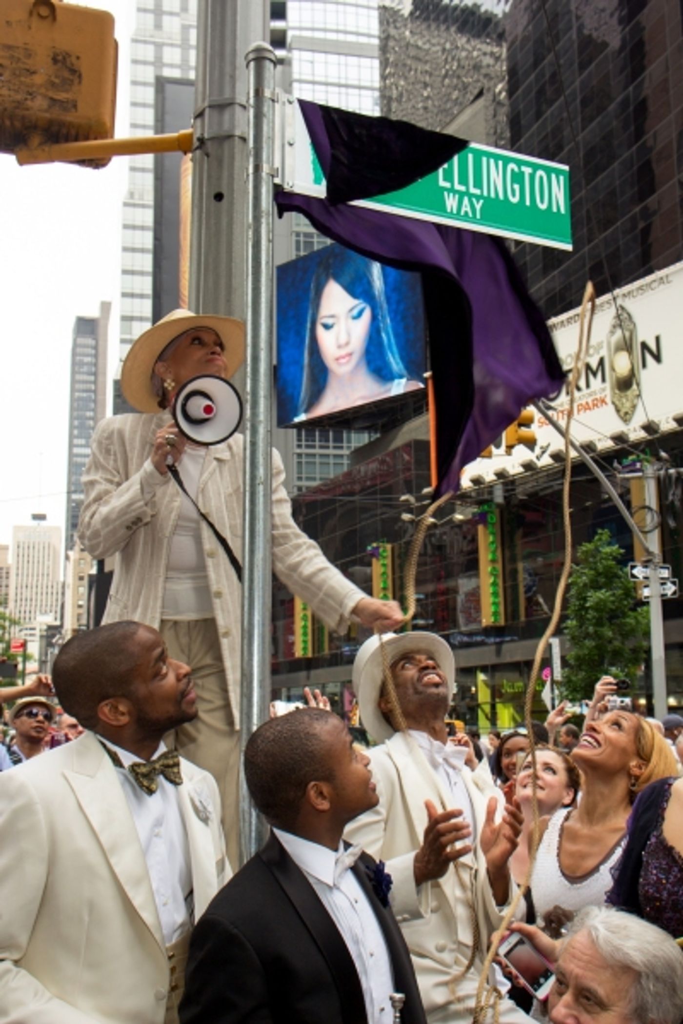 Photo Coverage: Cast of AFTER MIDNIGHT Celebrates Renaming of West 47th Street as 'Duke Ellington Way'  Image