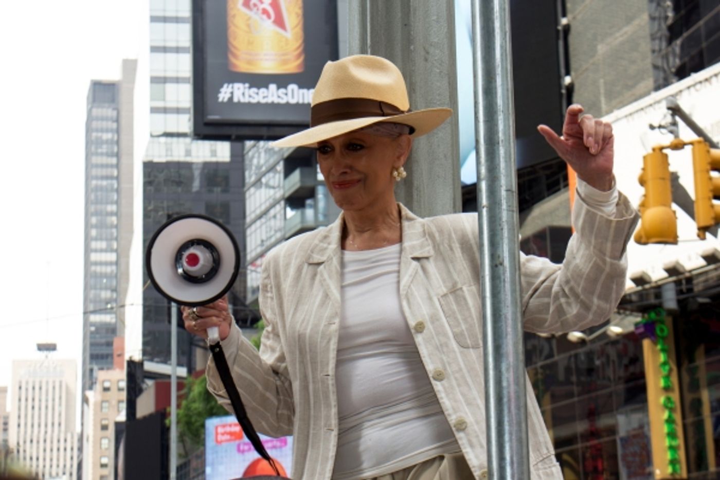 Photo Coverage: Cast of AFTER MIDNIGHT Celebrates Renaming of West 47th Street as 'Duke Ellington Way'  Image