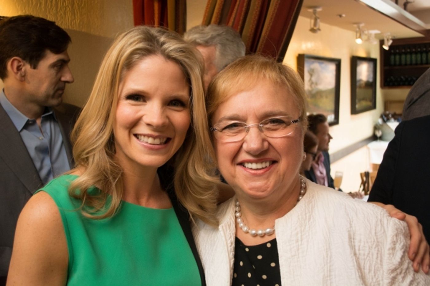 Photo Flash: Jason Robert Brown, Steven Pasquale & More Honor Tony Nominee Kelli O'Hara at Becco Photo Flash: Jason Robert Brown, Steven Pasquale & More Honor Tony Nominee Kelli O'Hara at Becco Image