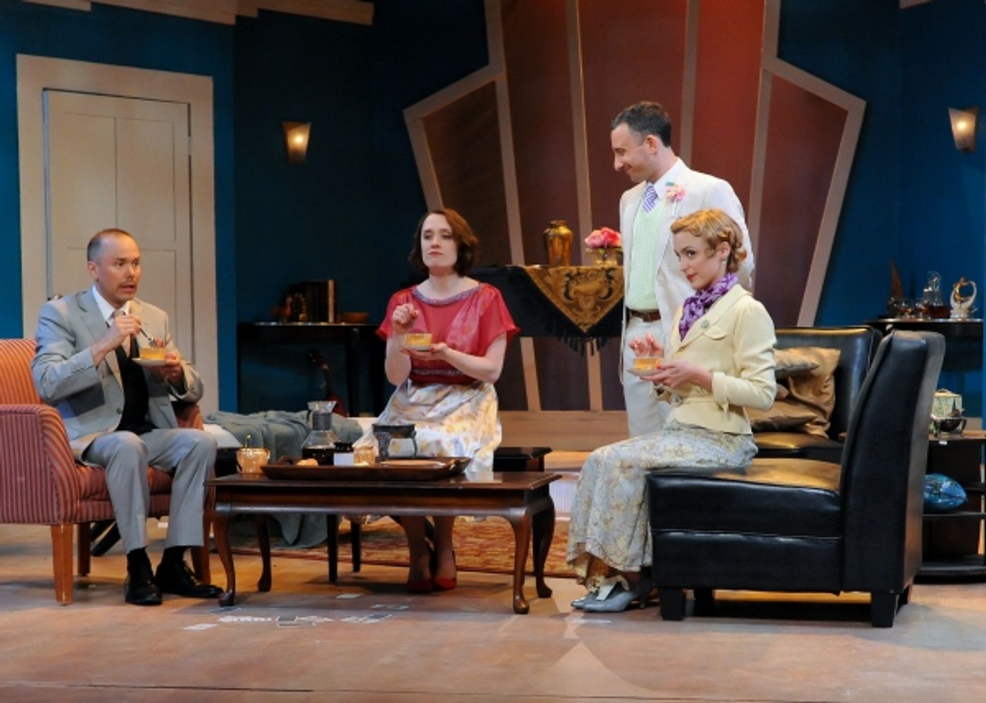 Photo Flash: First Look at Cincinnati Shakespeare Company's PRIVATE LIVES, Opening Tonight  Image