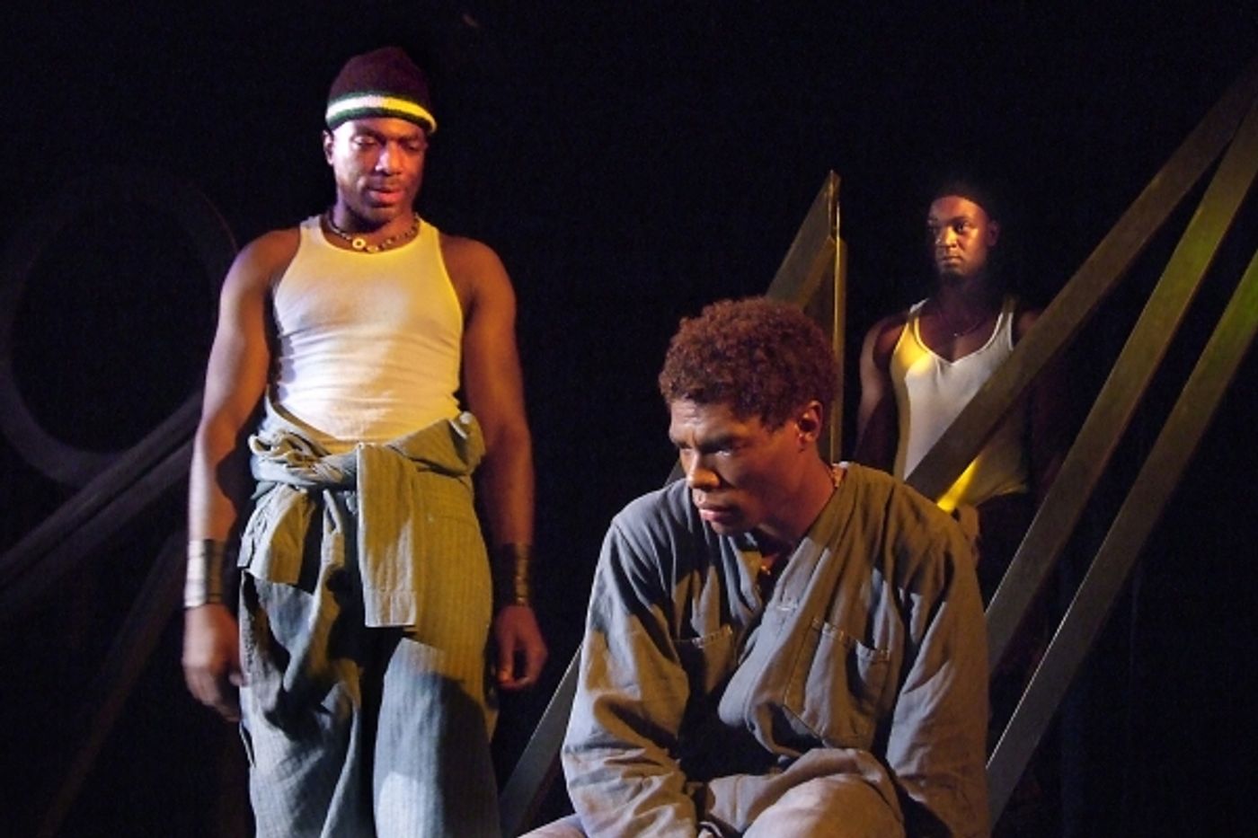 Photo Flash: First Look - Fountain Theatre's THE BROTHERS SIZE, Now Playing  Image