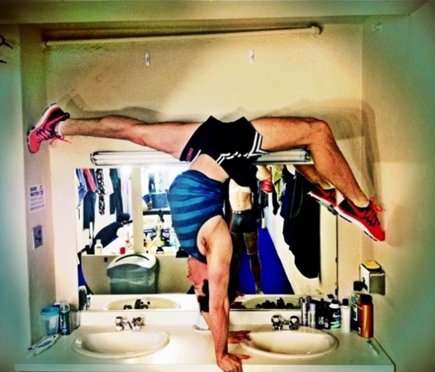 Photo Flash: Saturday Intermission Pics, 6/7- BULLETS Preps for the Tonys, ROCKY Celebrates 100th, and More! Photo Flash: Saturday Intermission Pics, 6/7- BULLETS Preps for the Tonys, ROCKY Celebrates 100th, and More! Image