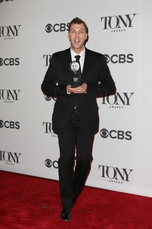 Warren Carlyle Photo