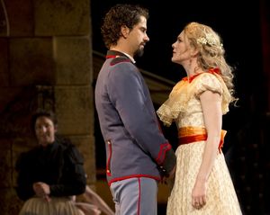 Lily Rabe and Hamish Linklater  Photo