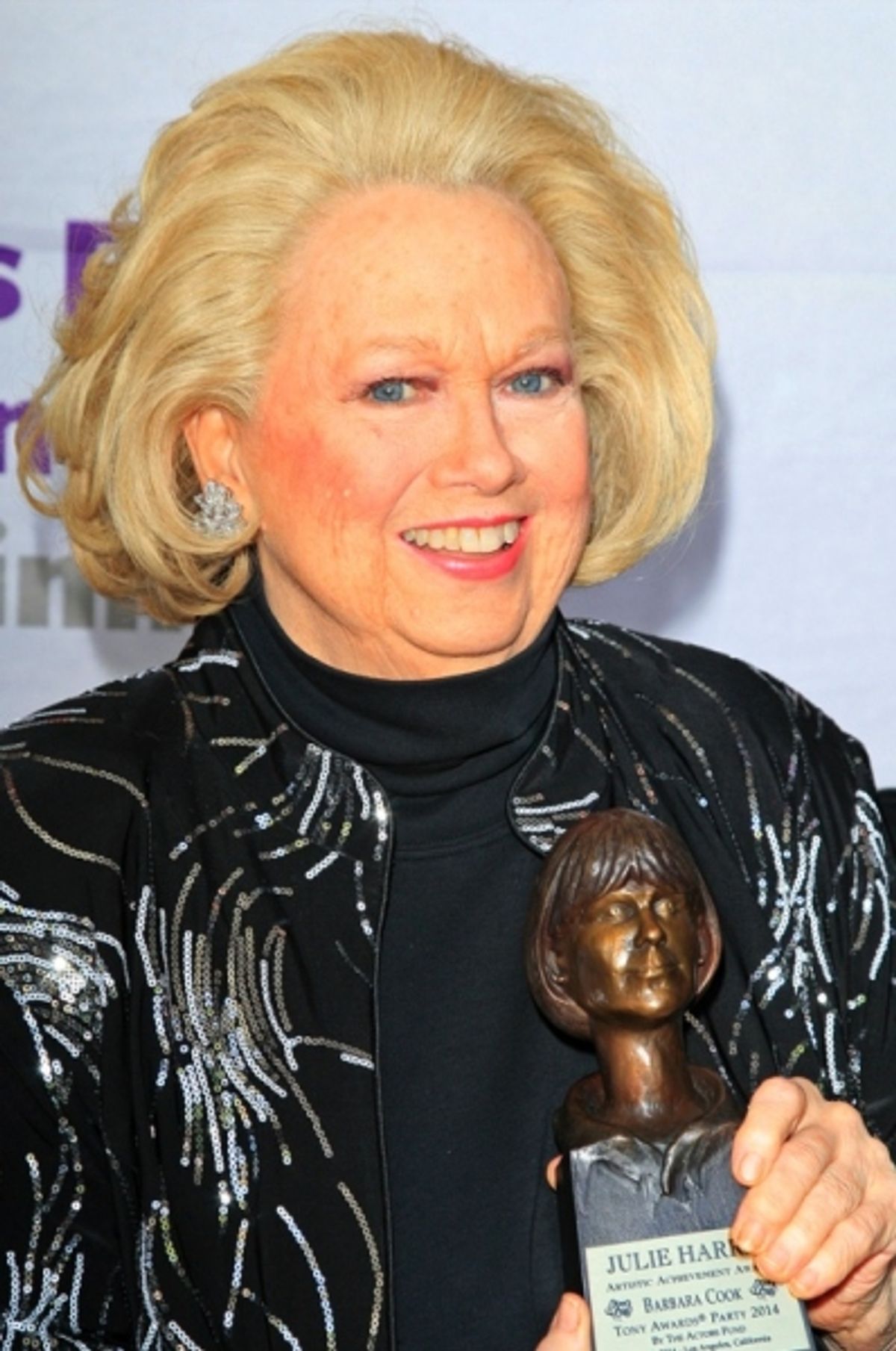 Barbara Cook with The Julie Harris Award at 