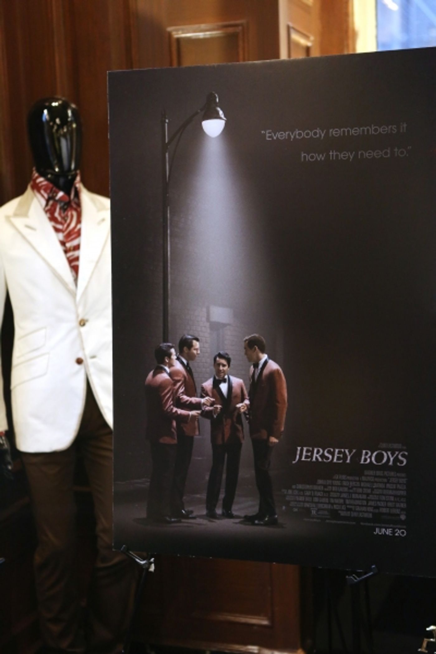 Photo Coverage: On the Red Carpet for JERSEY BOYS' New York City Film Screening!  Image