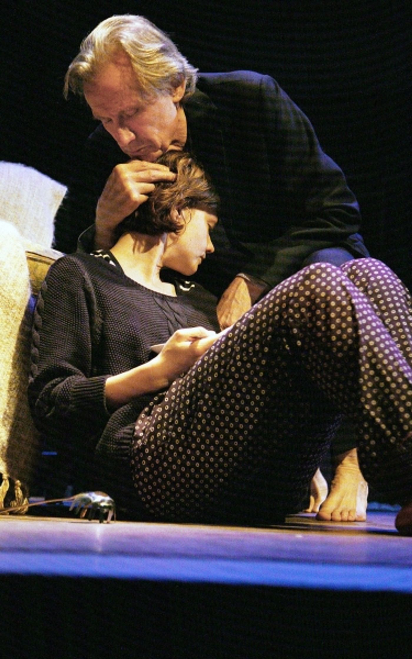 Photo Flash: First Look at Carey Mulligan, Bill Nighy & Matthew Beard in SKYLIGHT at Wyndham's Theatre  Image