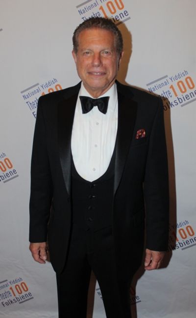Mike Burstyn Photo
