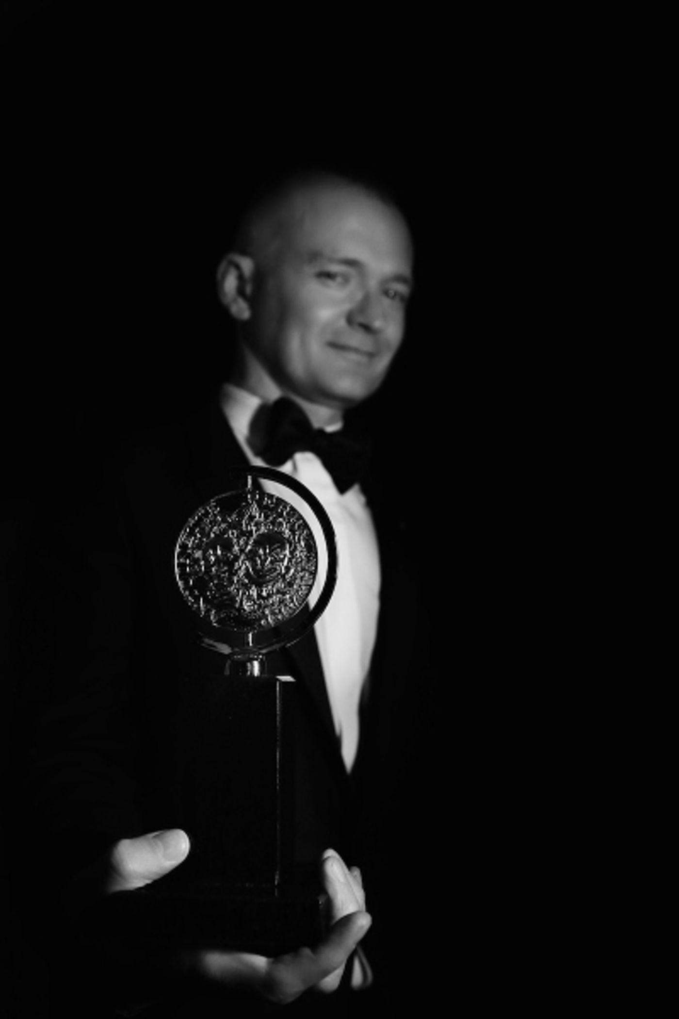 Photo Flash: Linda Cho, Darko Tresnjak, Caissie Levy, Harvey Fierstein and More at the Carlyle's Tonys Party  Image