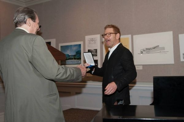 Sir Kenneth Branagh presents Richard Easton with the Shakespeare Medal Photo