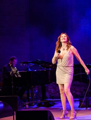 Linda Eder @ BroadwayWorld Linda Eder Photo