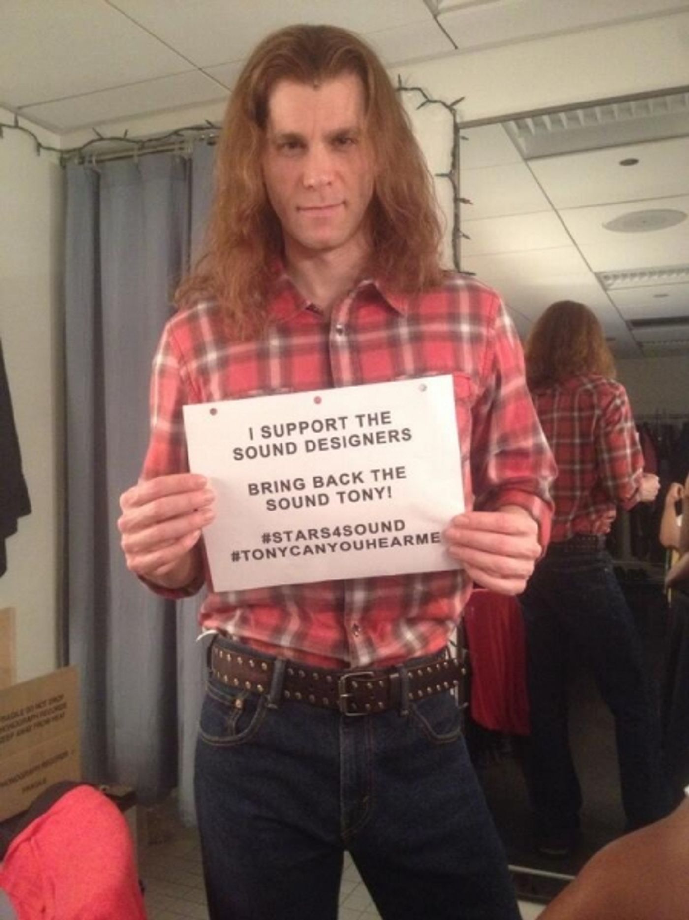 Photo Flash: Stars Take to Twitter with #TonyCanYouHearMe? Photo Flash: Stars Take to Twitter with #TonyCanYouHearMe? Image