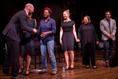 Corey Stoll, Lauren Velez, Viola Davis, Arija Bareikis, Lynda Gravatt, Russell Hornsb Photo