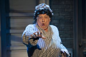 The Irish Landlady (Ed Dixon) sings “A Real Woman†@ BroadwayWorld The Irish Landlady (Ed Dixon) sings “A Real Woman†Photo