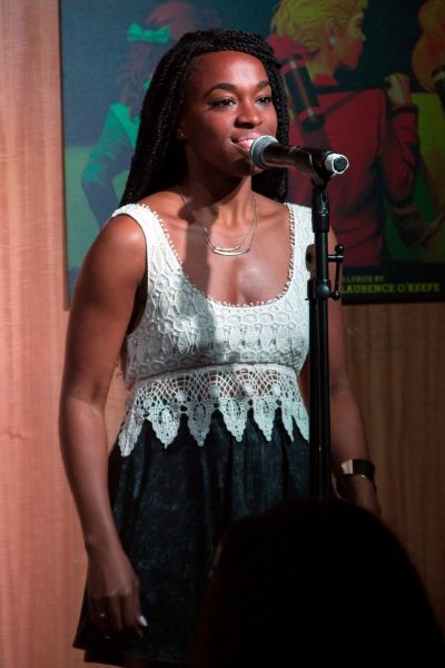 Kristolyn Lloyd Photo