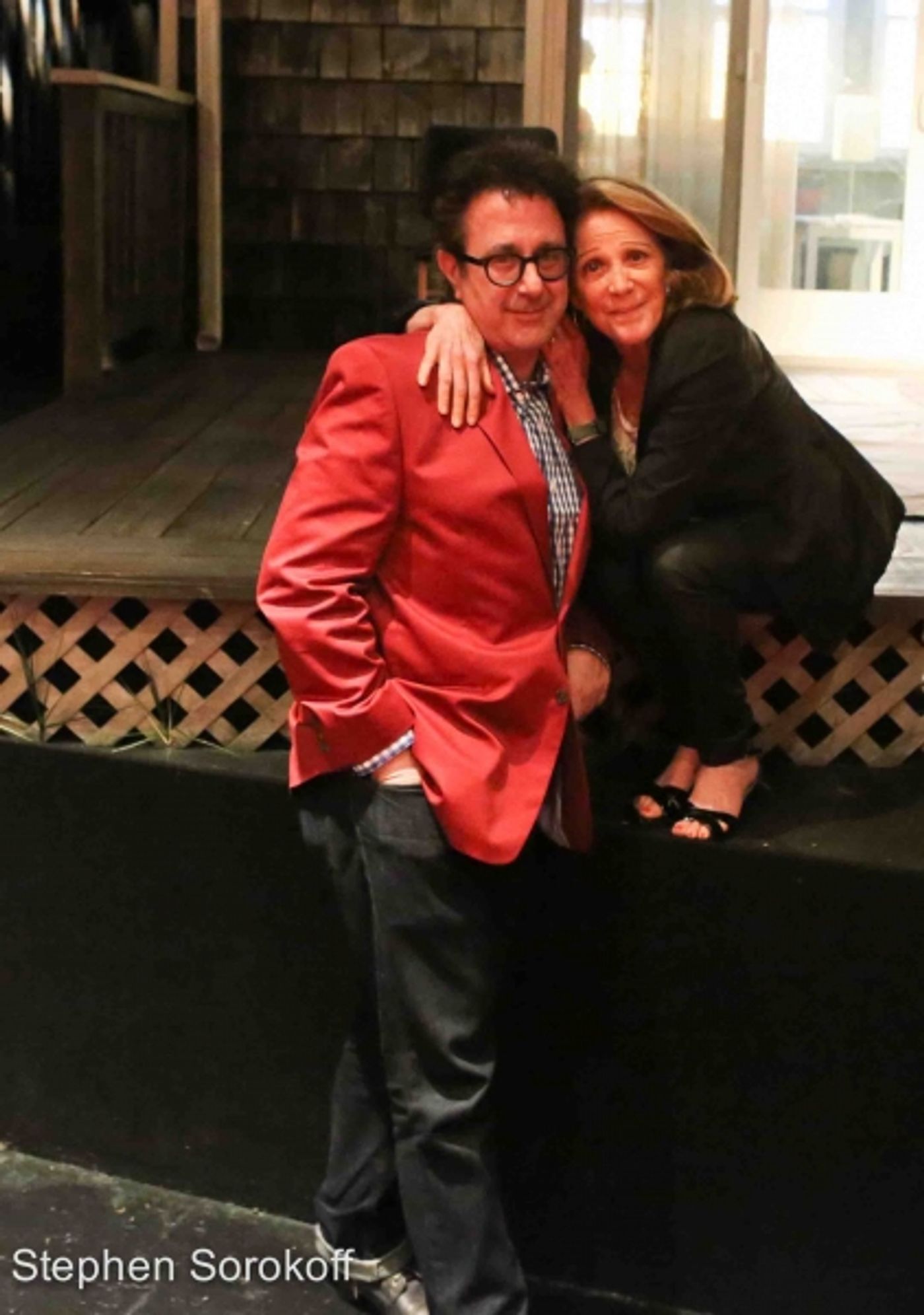 Photo Coverage: Steve Bakunas Paints Linda Lavin in  PORTRAIT OF AN ARTIST  Image