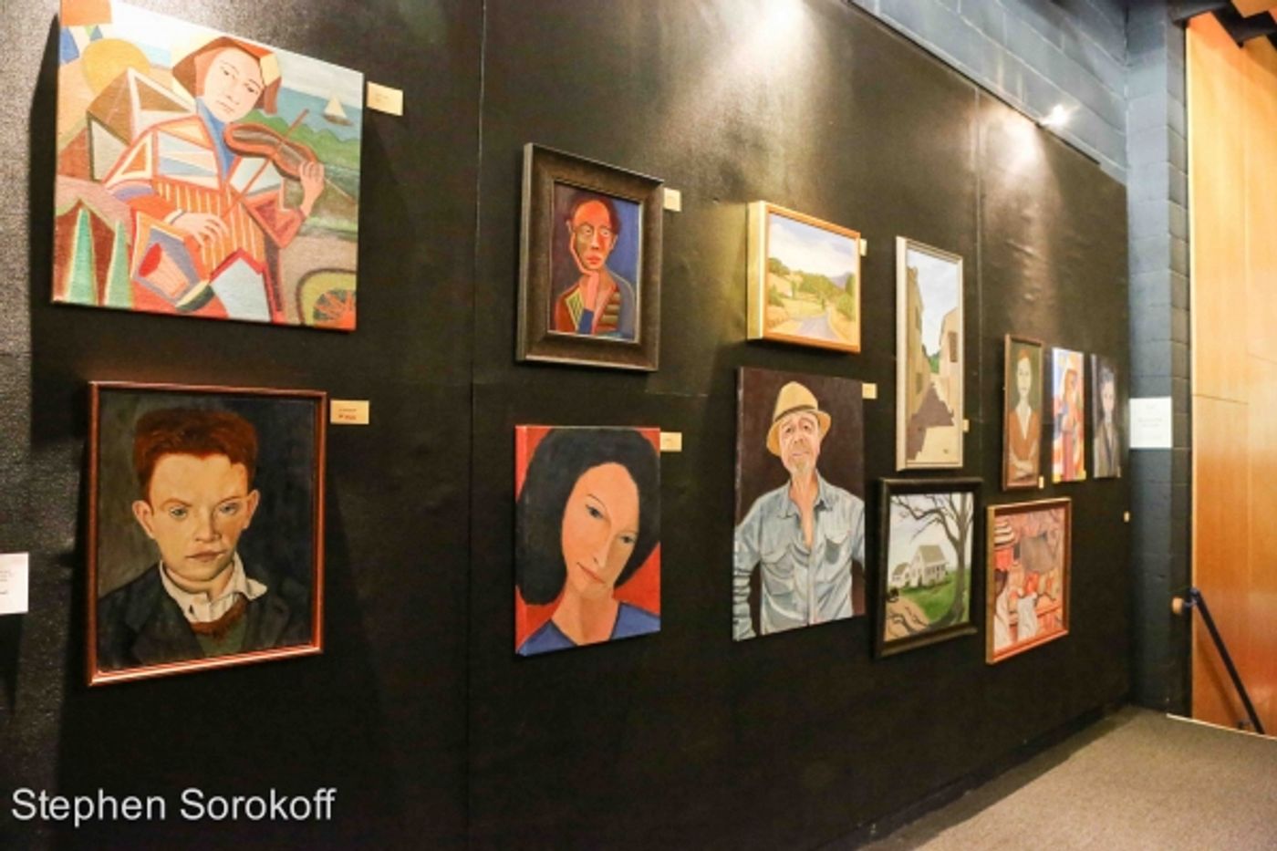 Photo Coverage: Steve Bakunas Paints Linda Lavin in  PORTRAIT OF AN ARTIST  Image