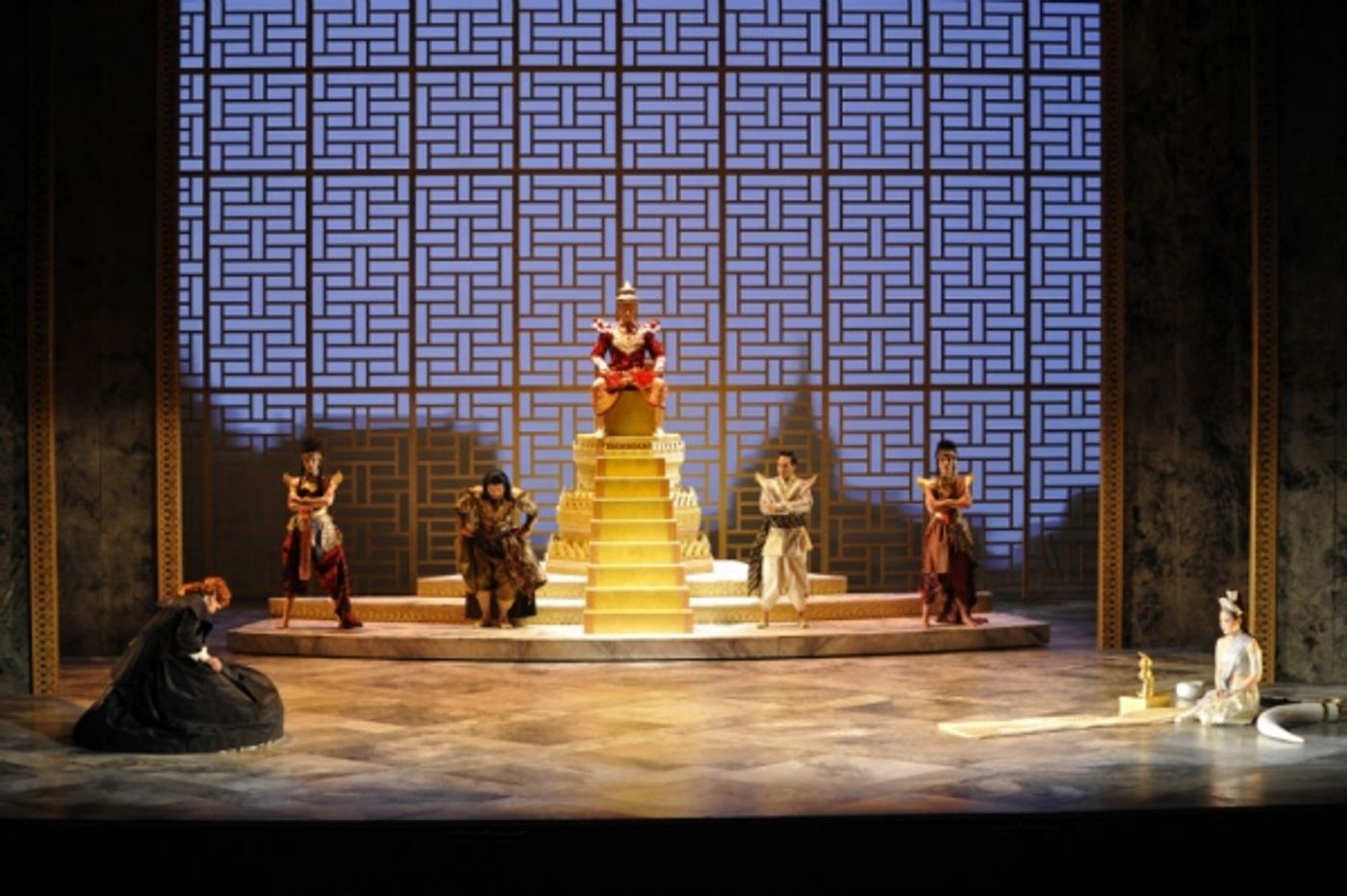 Photo Flash: First Look at Théâtre du Châtelet's THE KING AND I Photo Flash: First Look at Théâtre du Châtelet's THE KING AND I Image