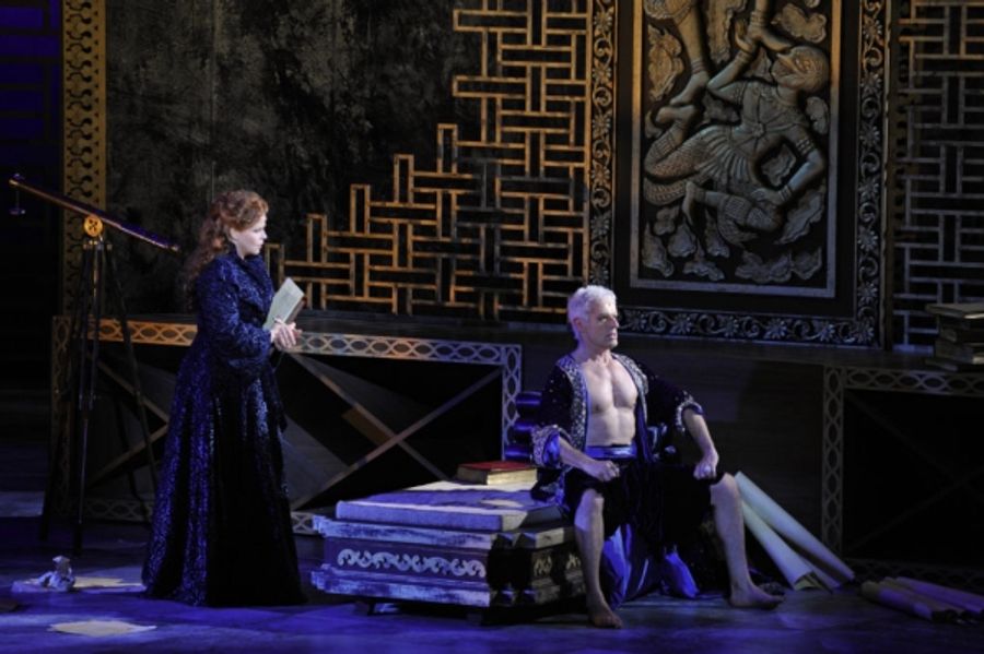 Photo Flash: First Look at Théâtre du Châtelet's THE KING AND I Image