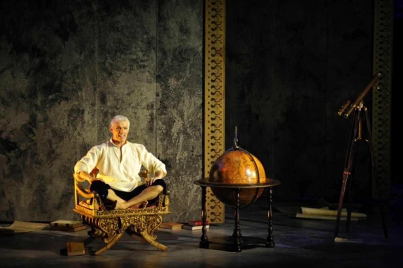 Photo Flash: First Look at Théâtre du Châtelet's THE KING AND I Photo Flash: First Look at Théâtre du Châtelet's THE KING AND I Image