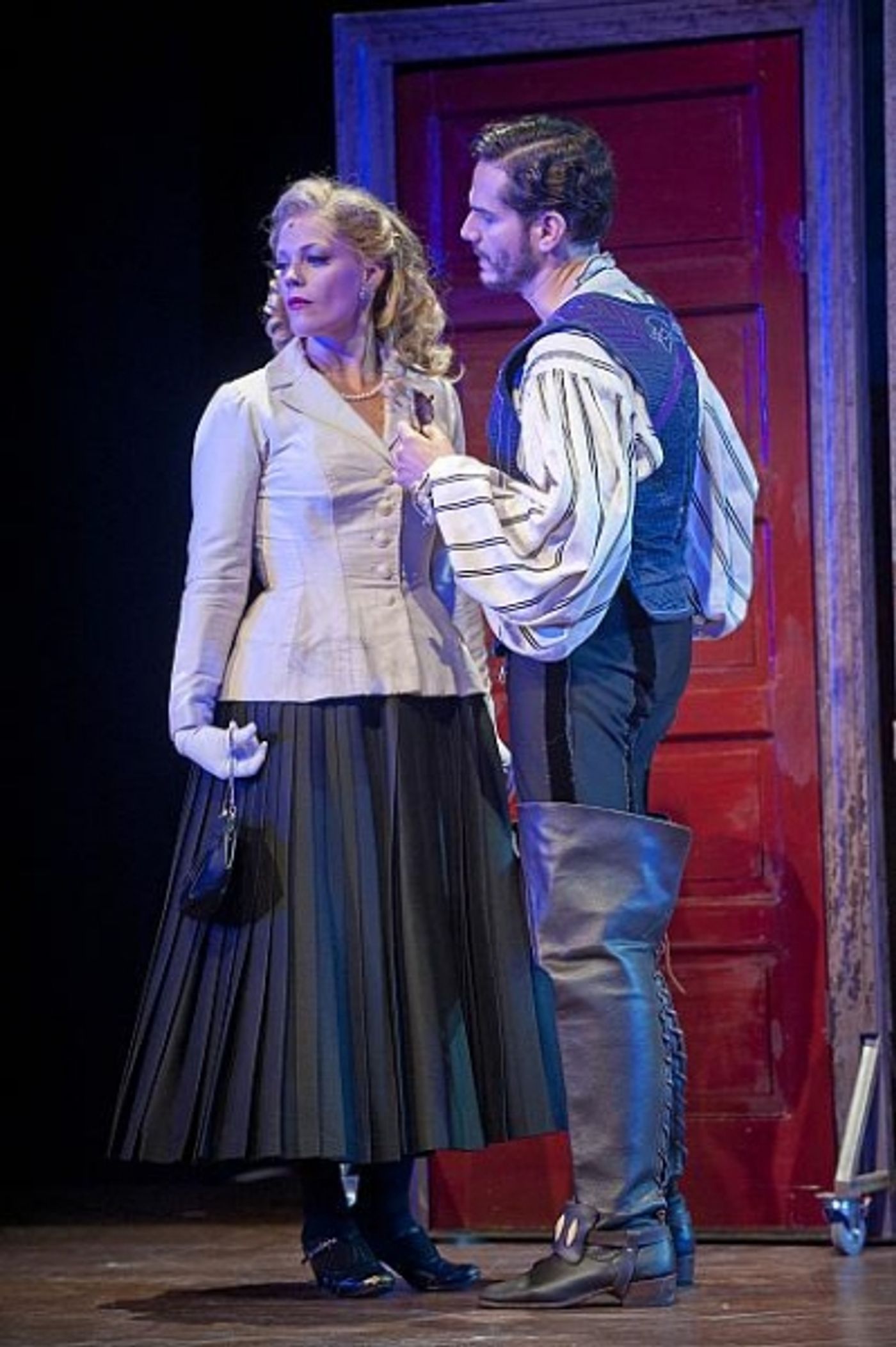 Photo Flash: First Look at Elizabeth Stanley, Paul Anthony Stewart & More in Barrington Stage Company's KISS ME KATE  Image