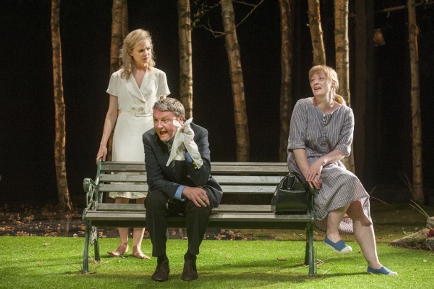 Photo Flash: First Look at Birmingham Repertory Theatre's WOMAN IN MIND, Opening Tonight  Image