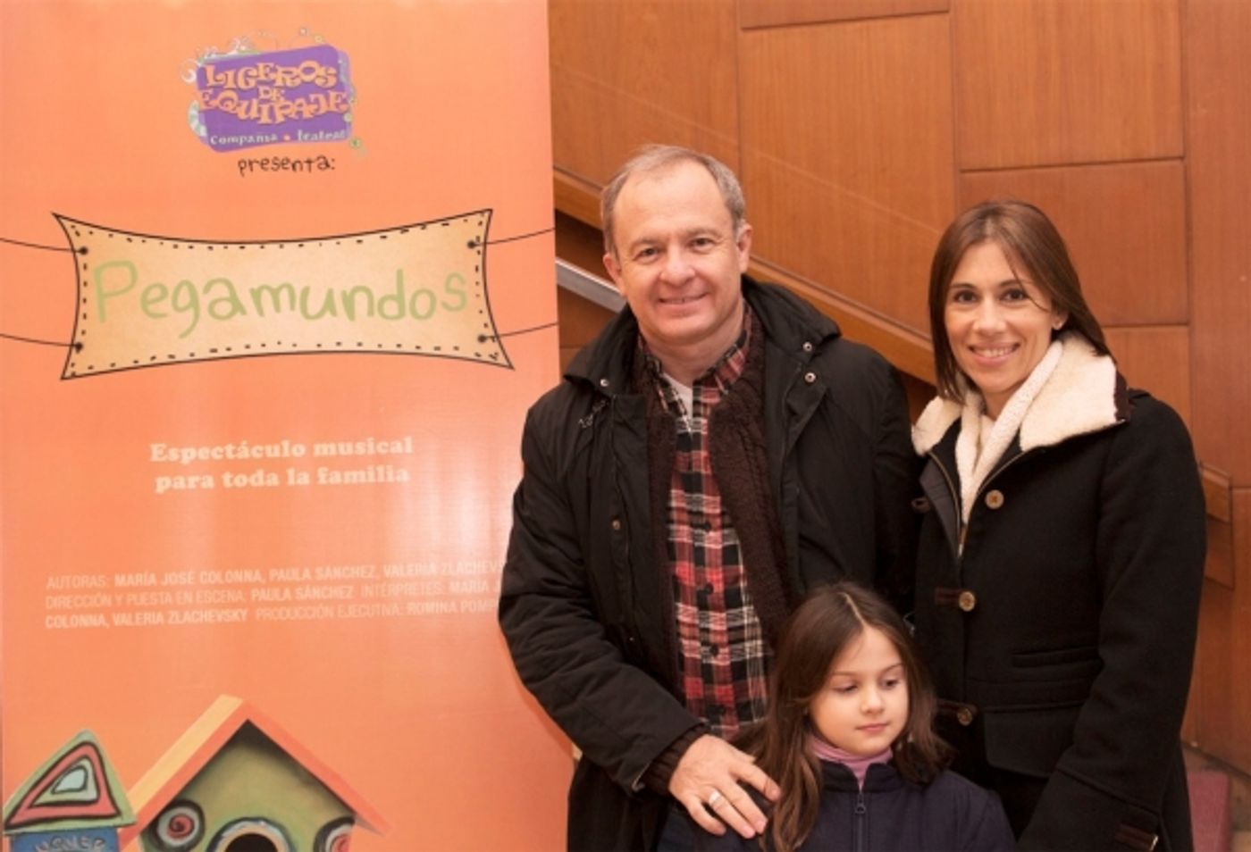 Photo Flash: Laura Azcurra, Sergio Elguezabal y otros asistieron a la funcion de prensa de PEGAMUNDOS  Image