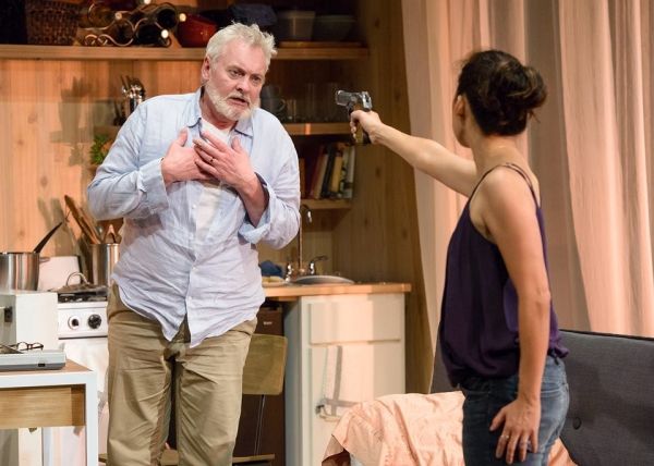 John Judd and Sandra Oh Photo