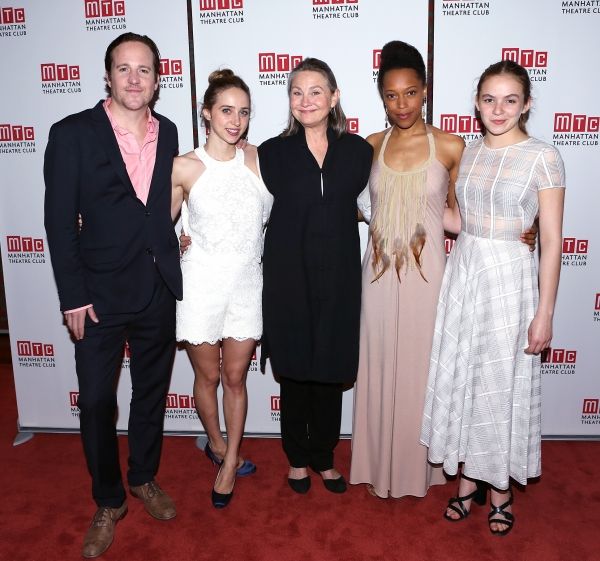 Patch Darragh, Zoe Kazan, Cherry Jones, Cherise Boothe and Morgan Saylor  Photo