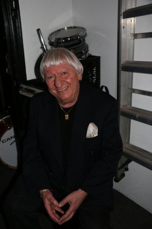 Ben Lanzarone @ BroadwayWorld Ben Lanzarone Photo