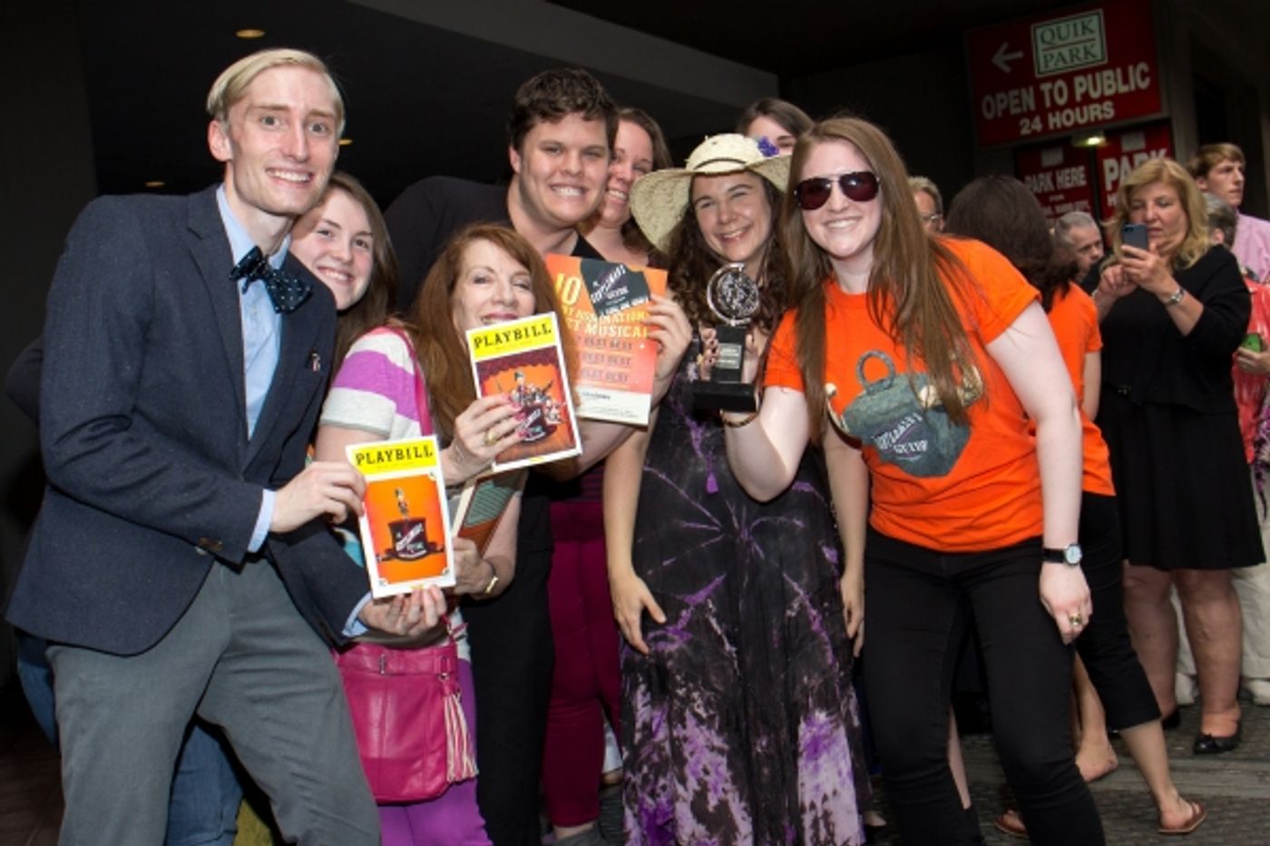 Photo Coverage: GENTLEMAN'S GUIDE Brings Tony Award Home to Walter Kerr Theatre  Image