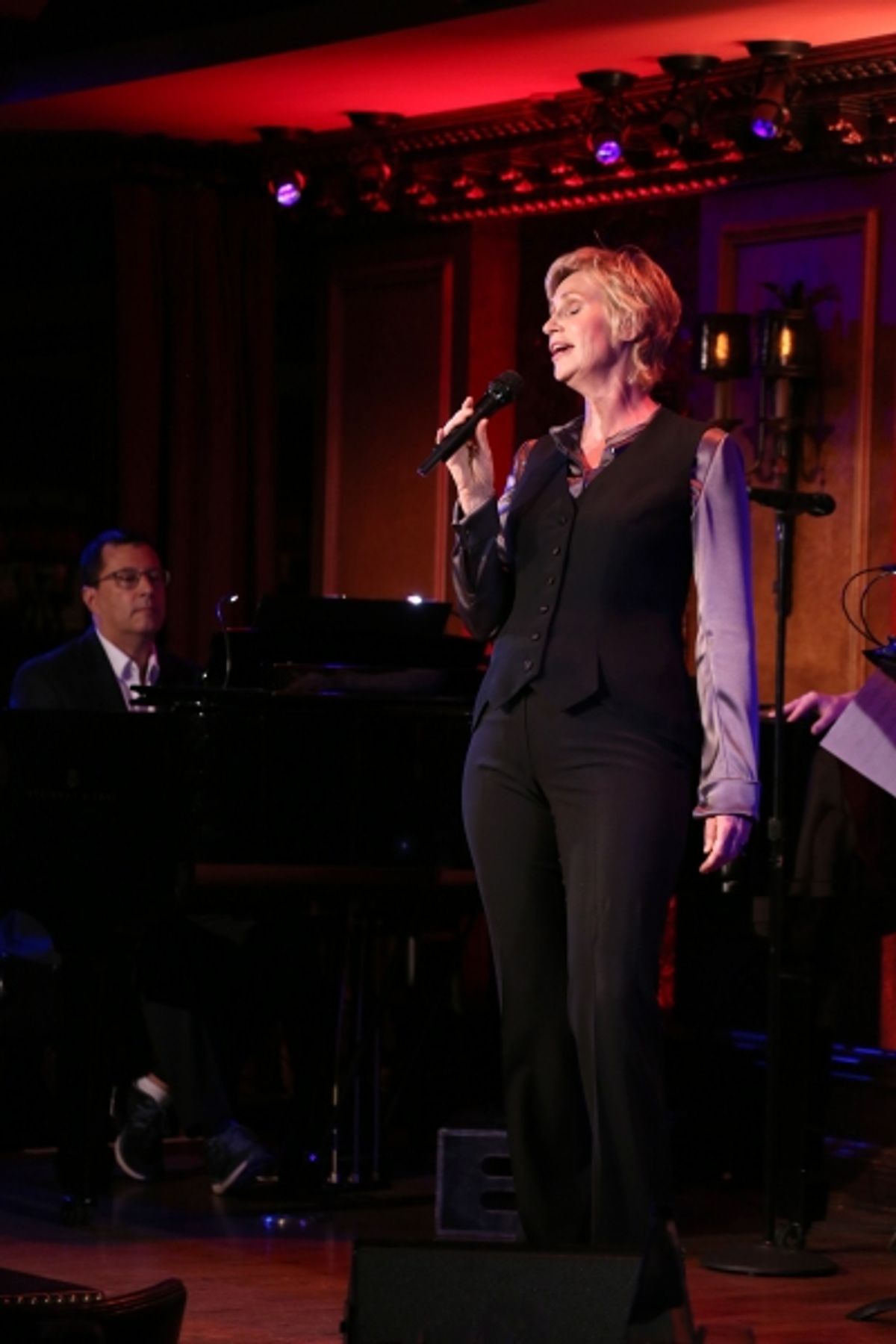 Jane Lynch  at 