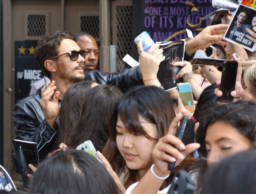 Photo Coverage: James Franco Greets Fans at OF MICE AND MEN Stage Door Image