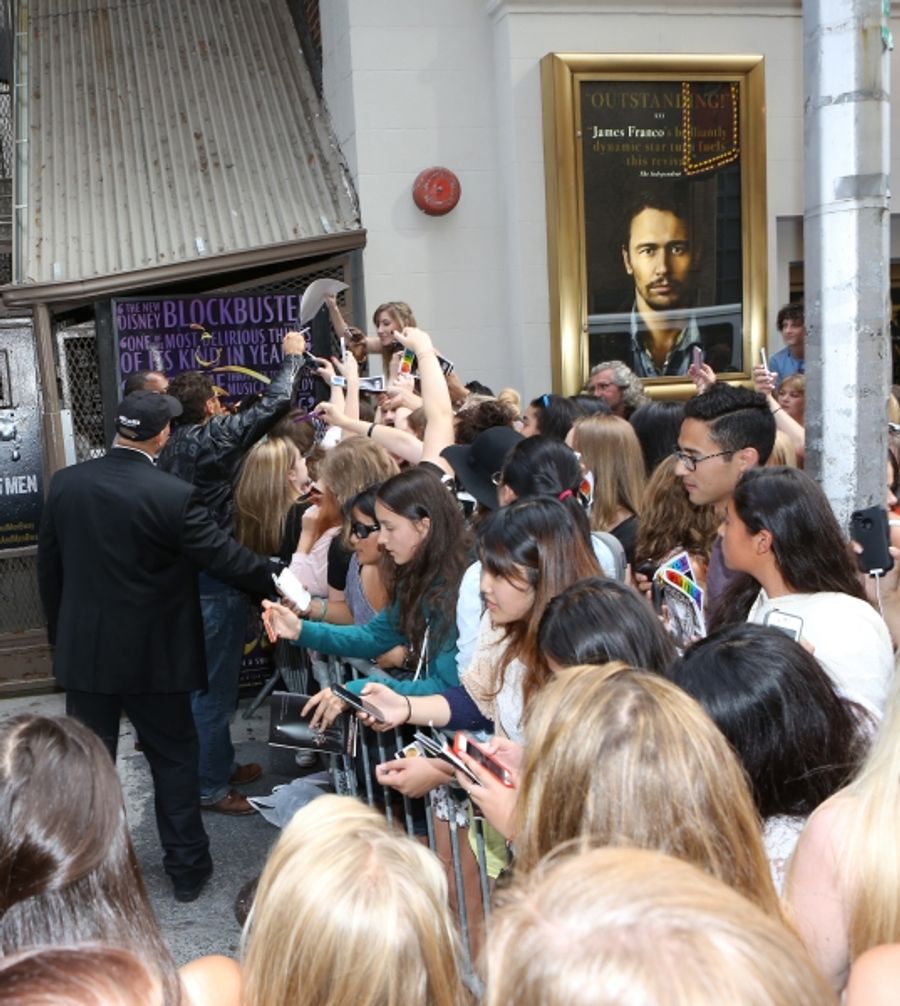 Photo Coverage: James Franco Greets Fans at OF MICE AND MEN Stage Door Image
