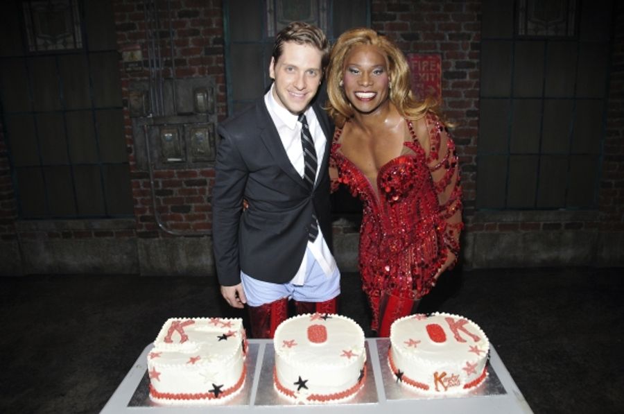Photo Flash: KINKY BOOTS Cast Celebrates 500th Performance! Image