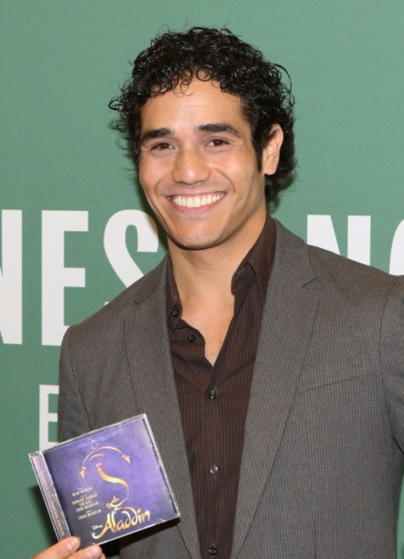Photo Coverage: Inside the ALADDIN CD Signing  Image